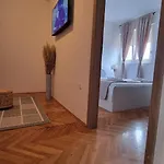 Maris سبليت